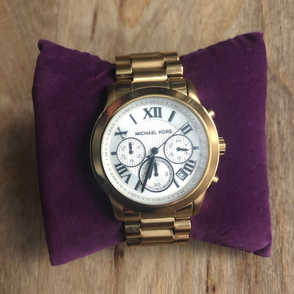 Michael Kors Gold Watch - Picture 4 of 4